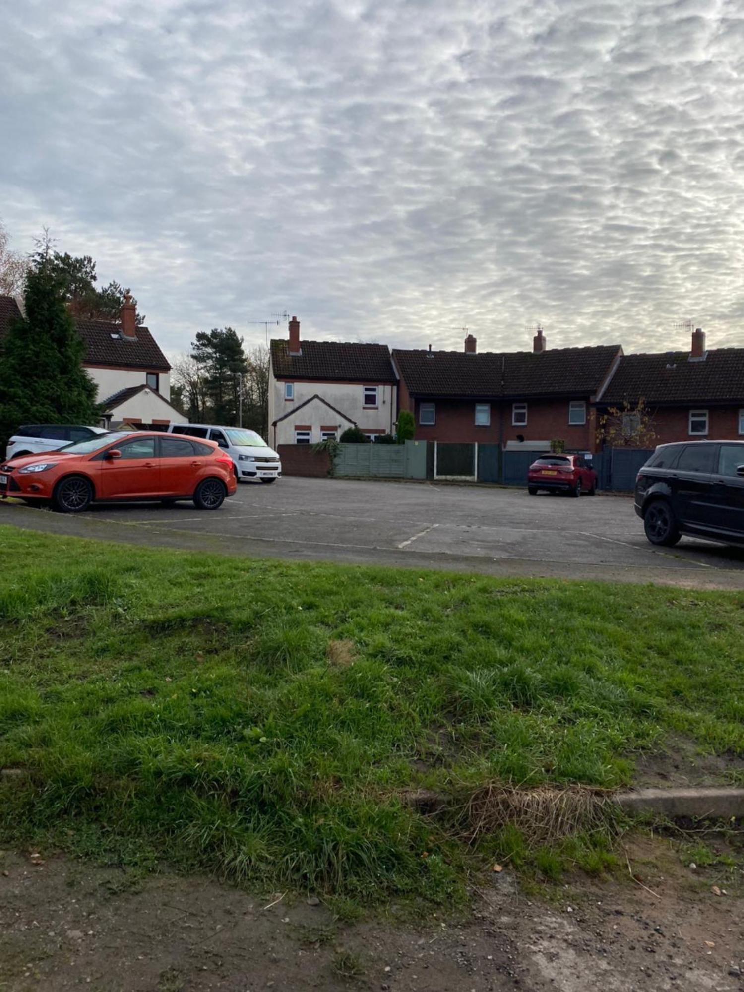 A Spacious Double Bed Studio Stoke-on-Trent Εξωτερικό φωτογραφία